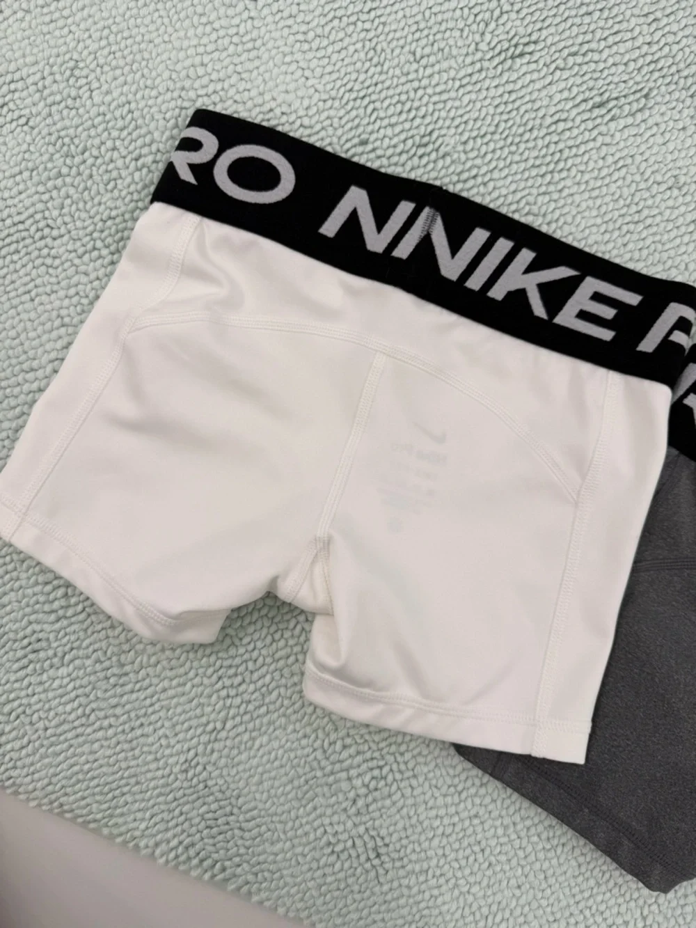 Nike Pro Short Set — White & Charcoal Gray - Picture 2 of 5